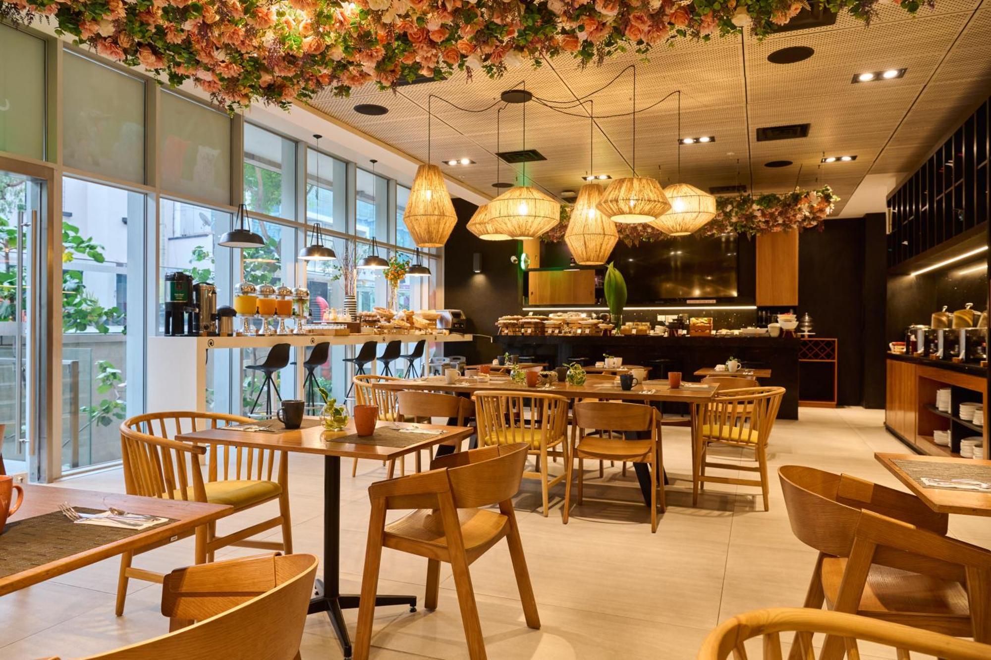 Innside By Melia Lima Miraflores Ngoại thất bức ảnh