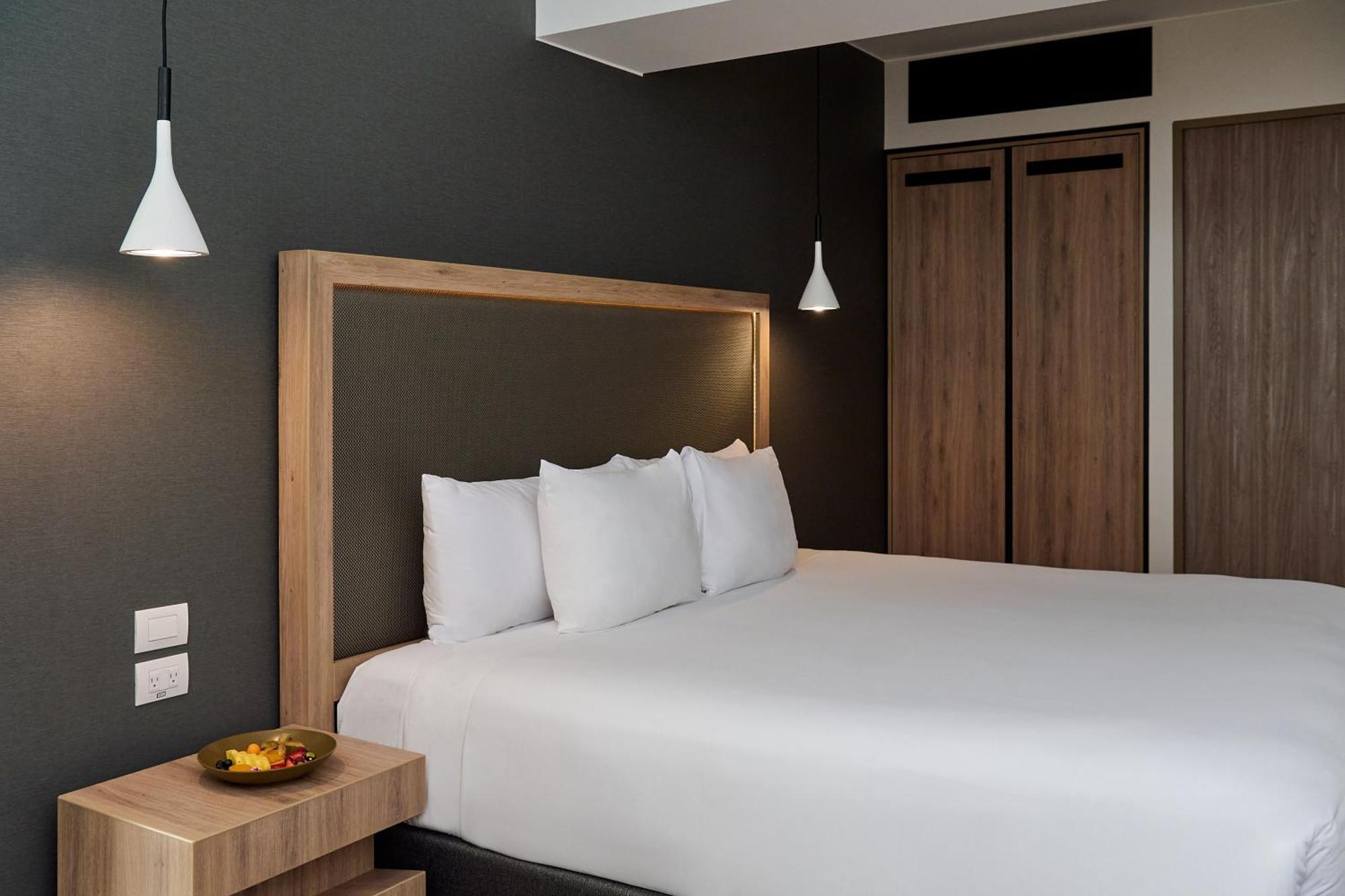 Innside By Melia Lima Miraflores Ngoại thất bức ảnh