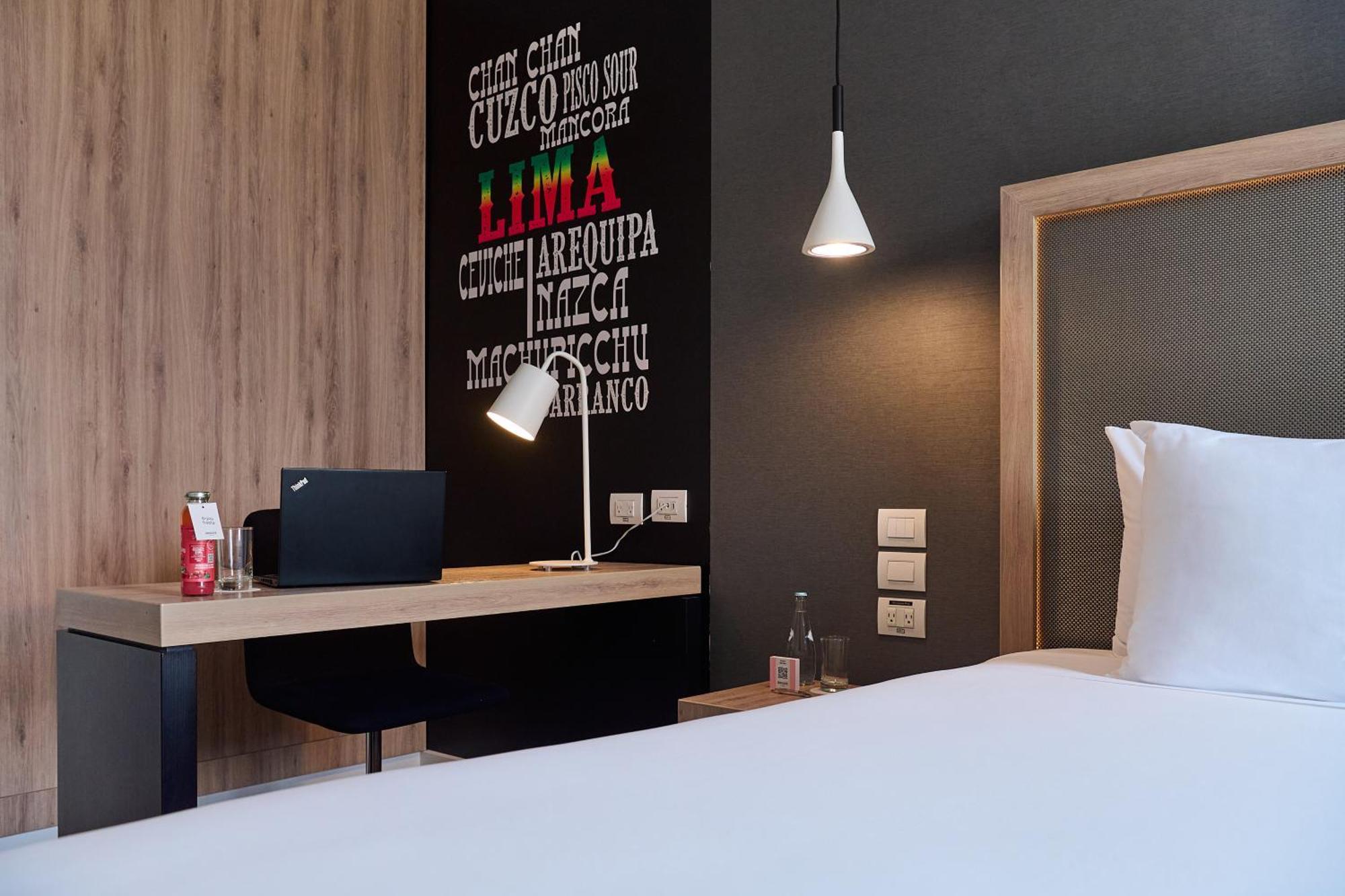 Innside By Melia Lima Miraflores Ngoại thất bức ảnh